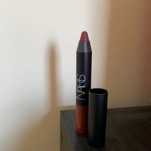 NARS lipstick liner